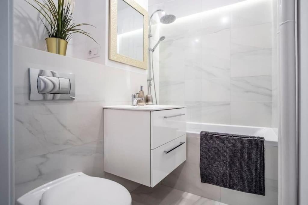 Super Lokalizacja W Centrum Warsaw Ngoại thất bức ảnh